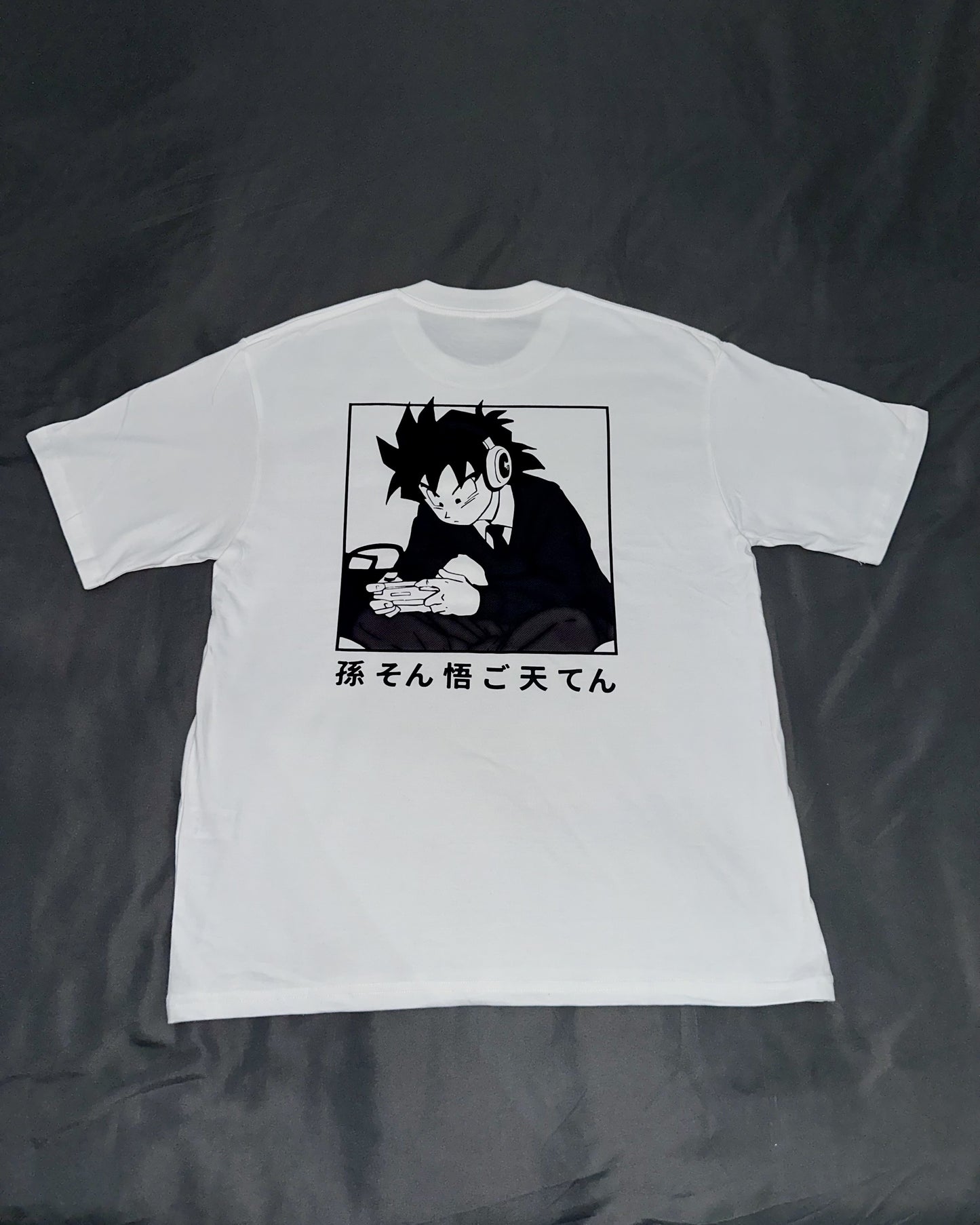 CAMISETA GOTEN OVERSIZE BLANCA