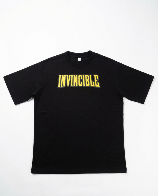 CAMISETA INVINCIBLE OVERSIZE NEGRA 250GSM